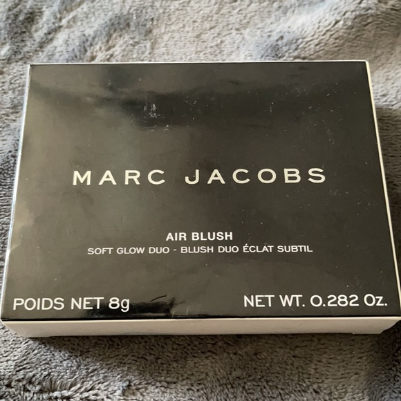 Marc Jacobs 508 Night Fever & Hot Stuff Air Blush - Picture 4 of 5